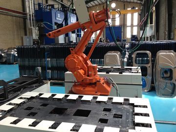 Çin Robot Lazer Kaynak Makinaları, Lazer Kaynağı Paslanmaz Çelik Mutfak Lavabosu, Lazer Gücü 300W Tedarikçi